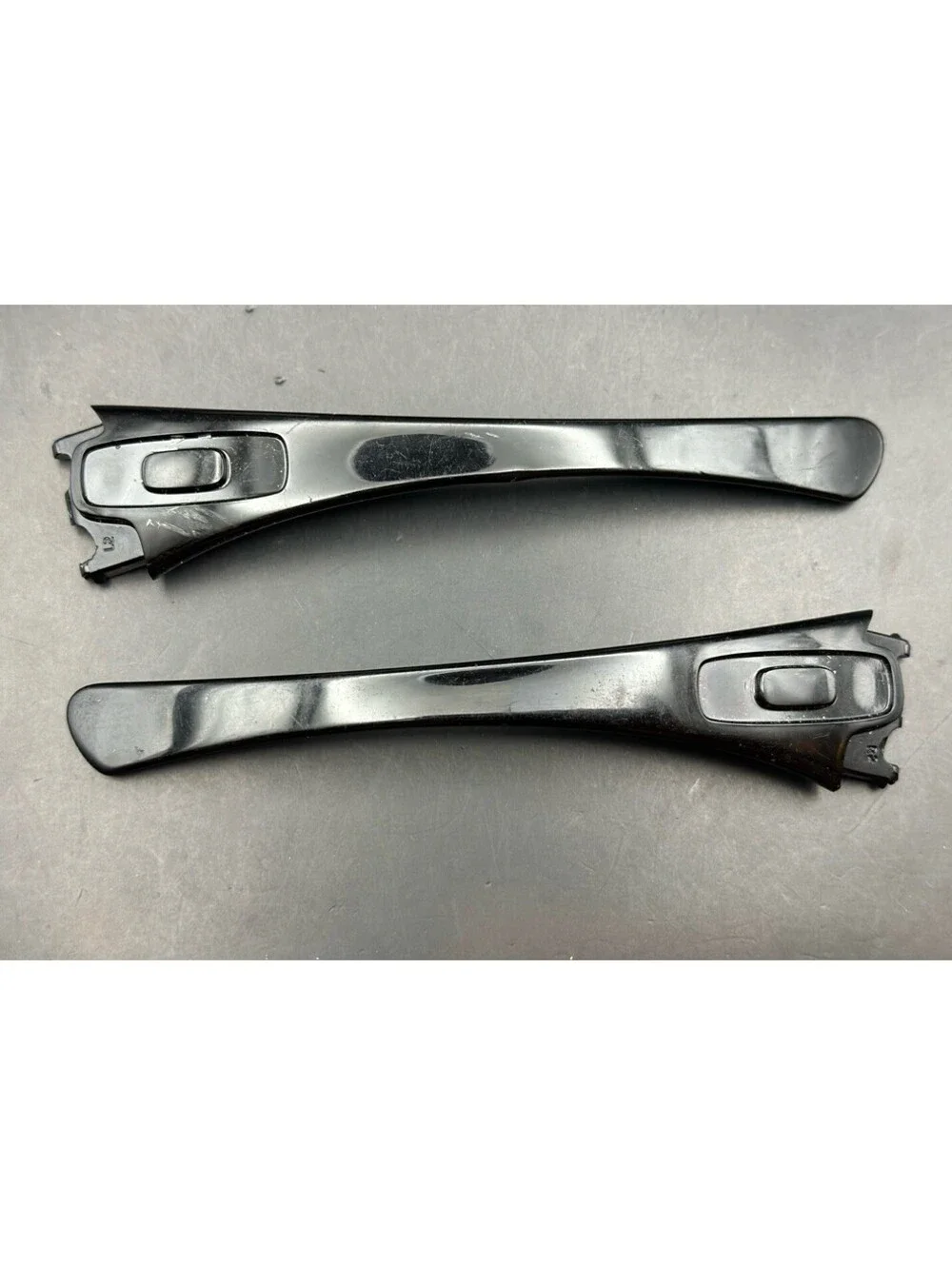 Oakley Hijinx Bruce Irons Polished Black OEM Replacement Arms